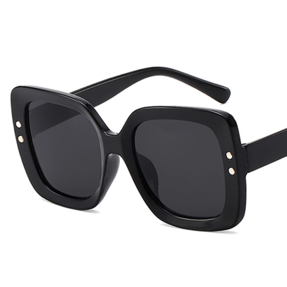 NEW ♡ Retro Oversized Sunglasses - Picture 3 of 8